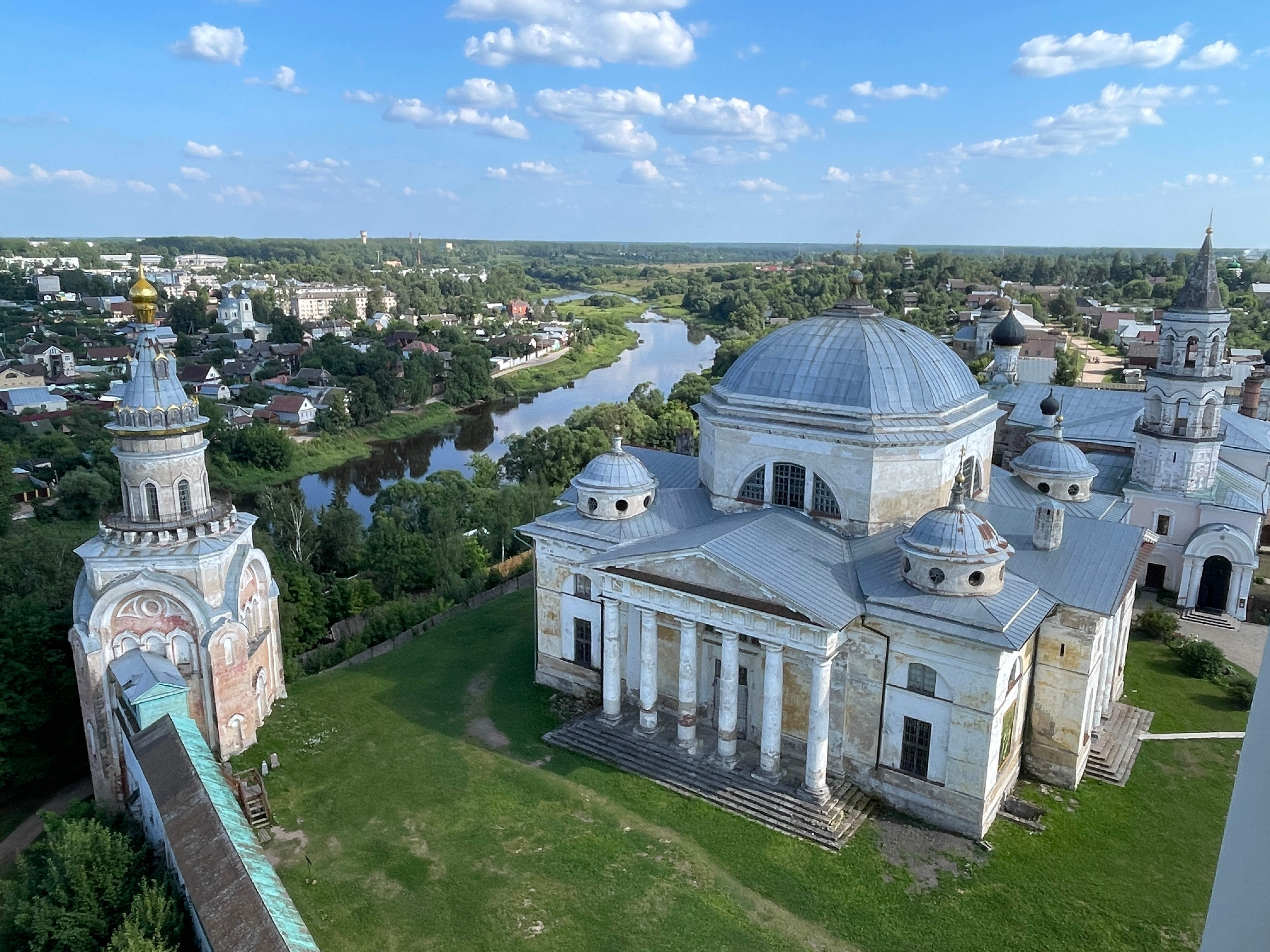 Обзор